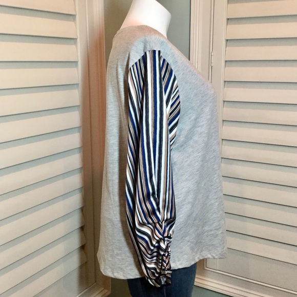 Umgee Solid Knit Top w/ Striped Sleeves, Plus - Picture 4 of 8